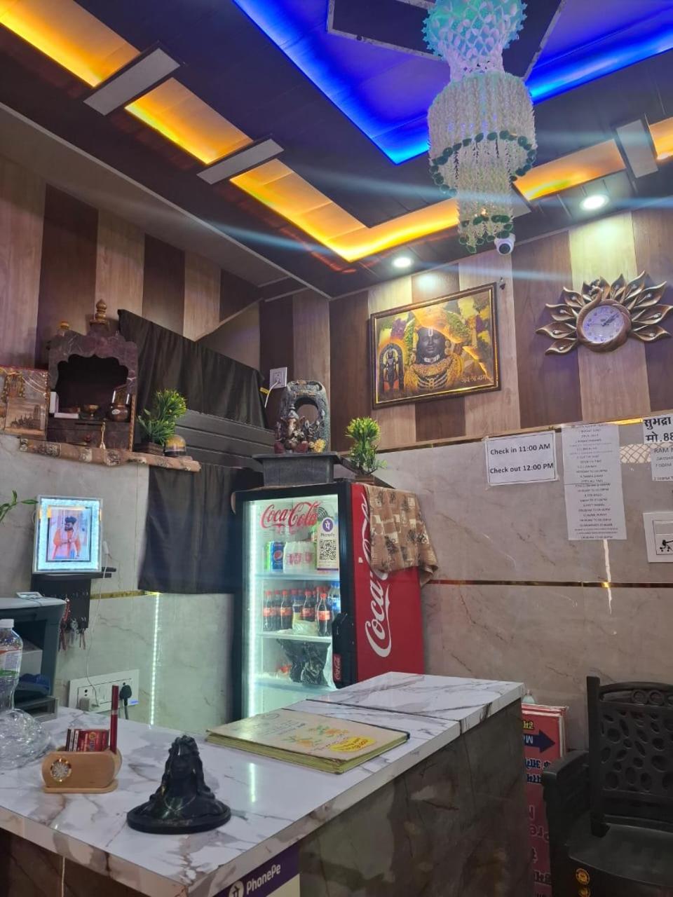 Hotel Sgh Subhadra Guest House Ayodhya Экстерьер фото